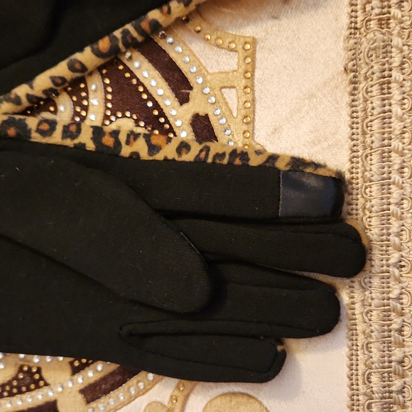 NEW UGG GLOVES - Picture 3 of 6